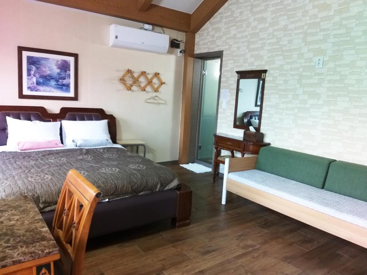 Sanaega Pension Villa Yangyang Eksteriør billede